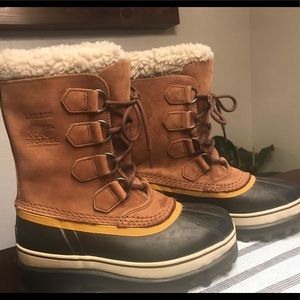 Women’s Sorel Caribou Boots